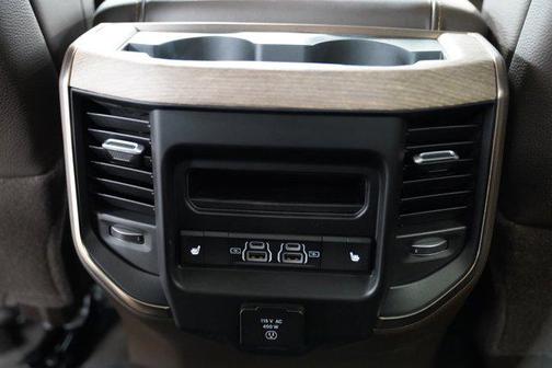 2025 RAM 2500 Limited Crew Cab 4x4 6'4' Box