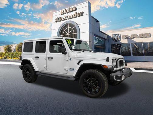 Bright White Clearcoat 2025 Jeep Wrangler 4xe Sahara