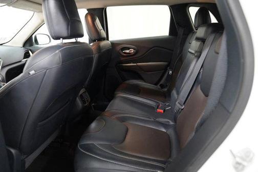 Bright White Clearcoat 2017 Jeep Cherokee Limited