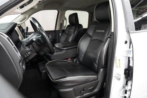 2023 RAM 2500 Laramie Crew Cab 4x4 6'4' Box