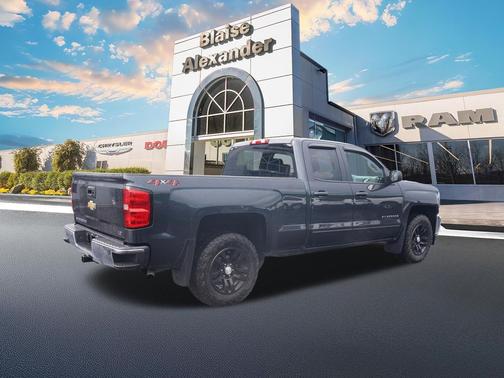 Graphite Metallic 2019 Chevrolet Silverado 1500 1LT