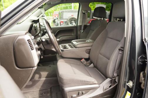 Graphite Metallic 2019 Chevrolet Silverado 1500 1LT