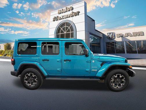 2024 Jeep Wrangler 4-Door Sahara
