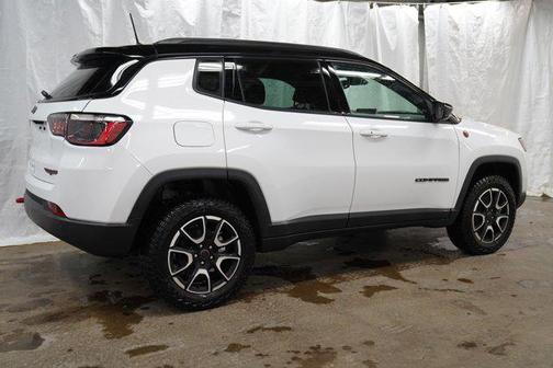 2026 Jeep Compass Trailhawk