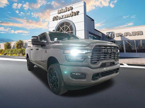 Ceramic Gray Clearcoat 2026 RAM 2500 Big Horn Crew Cab 4x4 6'4' Box