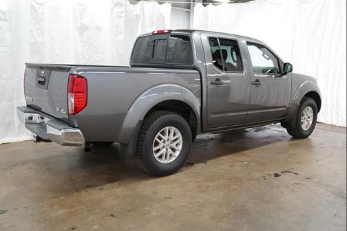 Gun Metallic 2019 Nissan Frontier SV
