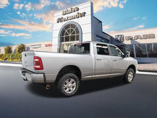 2024 RAM 2500 Laramie Crew Cab 4x4 6'4' Box