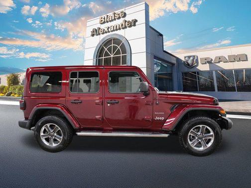 2021 Jeep Wrangler Unlimited Sahara
