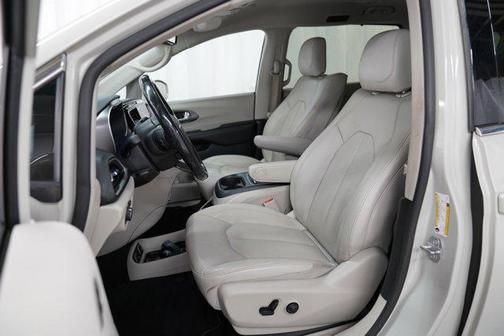 2020 Chrysler Pacifica Touring-L Plus