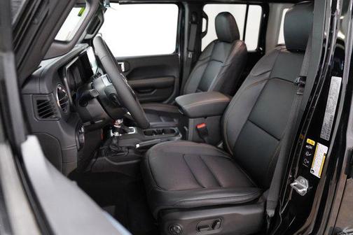 Black Clearcoat 2026 Jeep Wrangler 4-Door Sahara 4x4