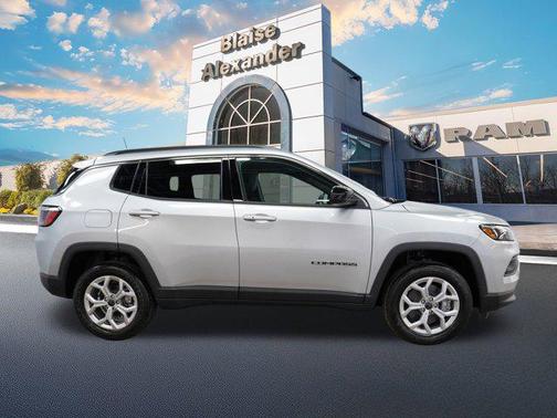 2025 Jeep Compass Latitude