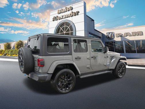 2023 Jeep Wrangler 4xe Sahara