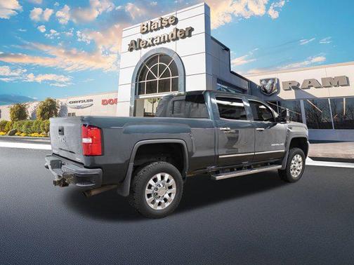 2017 GMC Sierra 2500 Denali