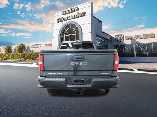 2017 GMC Sierra 2500 Denali