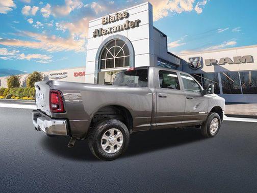 2025 RAM 2500 Big Horn Crew Cab 4x4 6'4' Box