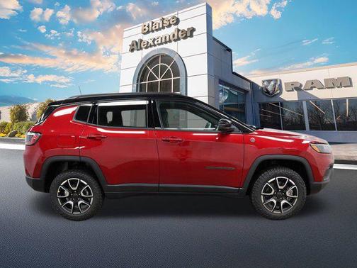 2026 Jeep Compass Trailhawk