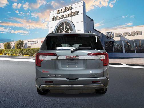 2021 GMC Acadia Denali