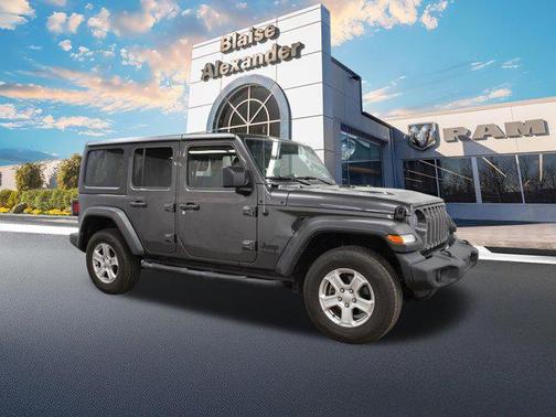 Granite Crystal Metallic Clearcoat 2022 Jeep Wrangler Unlimited Sport