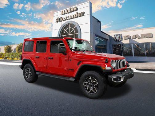 2026 Jeep Wrangler 4-Door Sahara 4x4