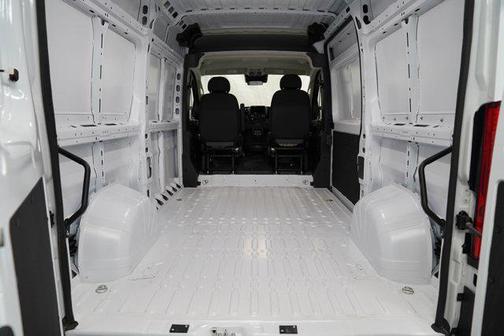 Bright White Clearcoat 2026 RAM ProMaster 2500 Tradesman