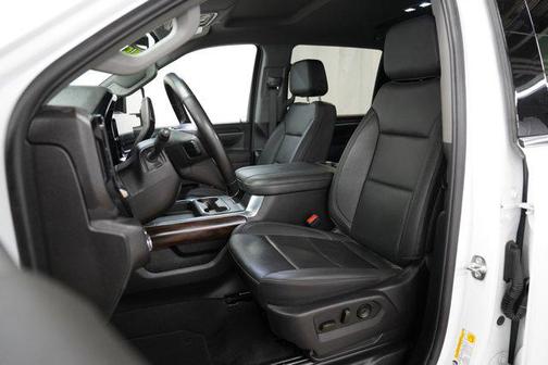 Summit White 2025 GMC Sierra 2500 SLT