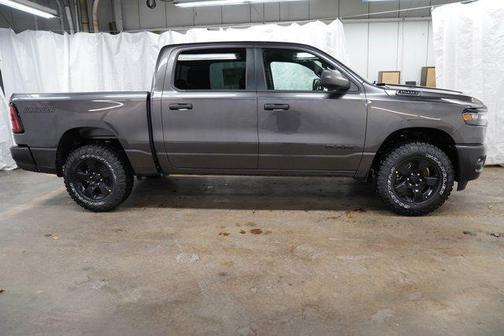 2026 RAM 1500 Warlock Crew Cab 4x4 5'7' Box