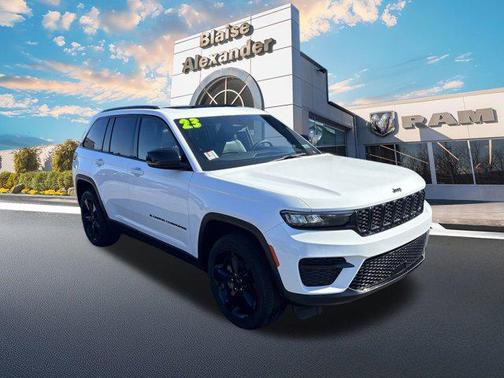 2023 Jeep Grand Cherokee Altitude