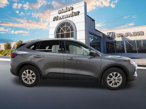 Gray Metallic 2025 Ford Escape Active