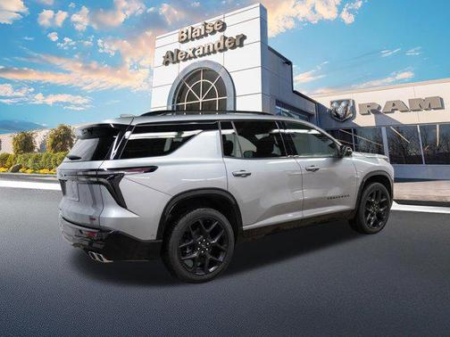 2025 Chevrolet Traverse RS