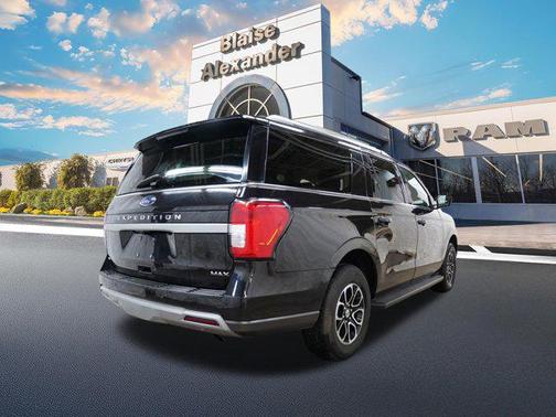 Black Metallic 2024 Ford Expedition Max XLT