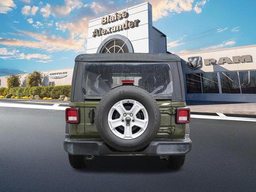 Sarge Green Clearcoat 2022 Jeep Wrangler Unlimited Sport