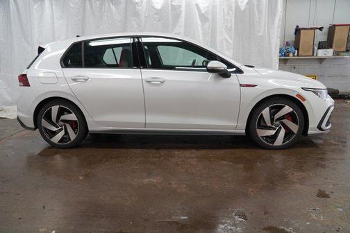 2024 Volkswagen Golf GTI 2.0T S DSG