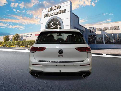 2024 Volkswagen Golf GTI 2.0T S DSG