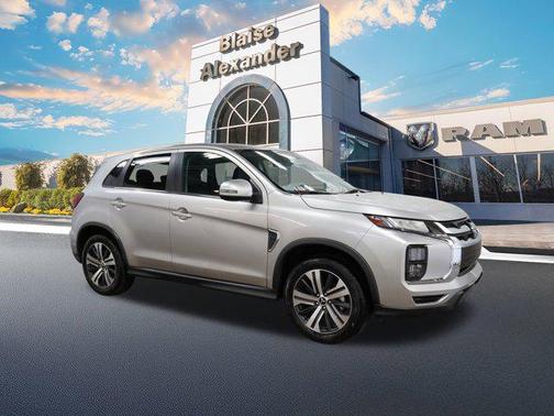 2025 Mitsubishi Outlander Sport SE