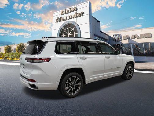 2023 Jeep Grand Cherokee L Overland