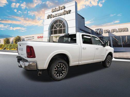 2025 RAM 2500 Limited Crew Cab 4x4 6'4' Box