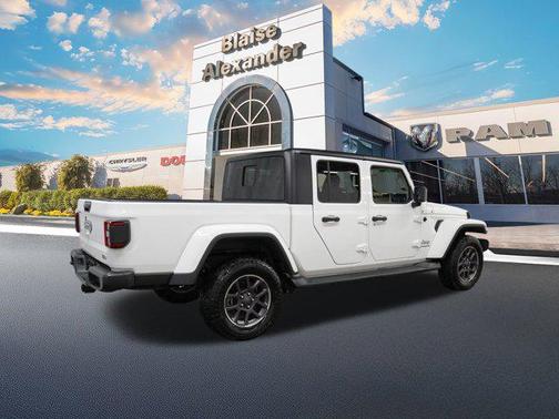 2020 Jeep Gladiator Overland