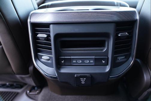Molten Red Pearlcoat 2027 RAM 1500 Laramie