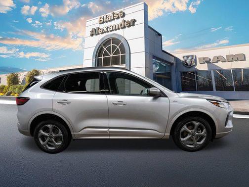 2023 Ford Escape ST-Line Select