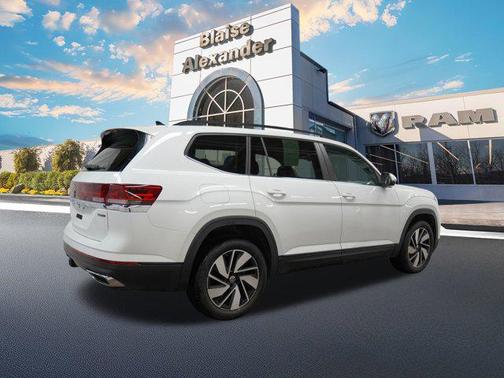 2024 Volkswagen Atlas 2.0T SE w/Technology 4MOTION