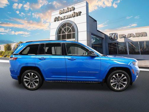 2023 Jeep Grand Cherokee 4xe Overland