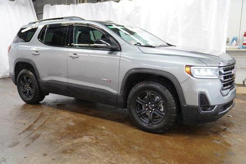2023 GMC Acadia AWD AT4