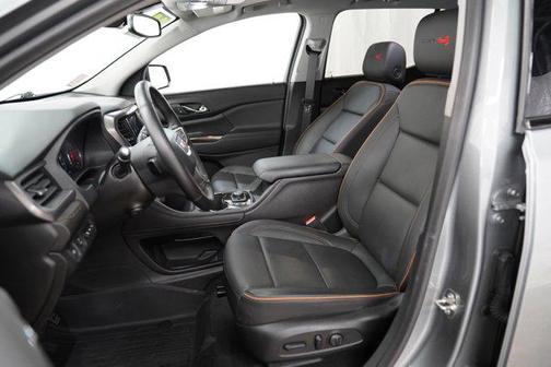 2023 GMC Acadia AWD AT4
