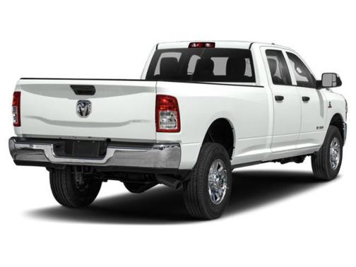 Bright White Clearcoat 2022 RAM 2500 Big Horn Crew Cab 4x4 6'4' Box