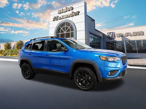 2022 Jeep Cherokee X 4x4