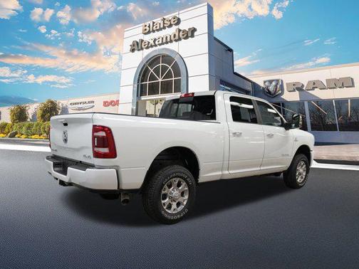 2024 RAM 2500 Laramie Crew Cab 4x4 6'4' Box