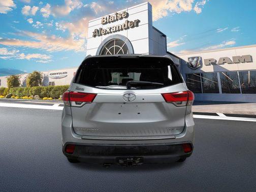2018 Toyota Highlander LE Plus