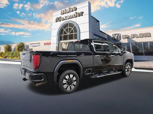 2025 GMC Sierra 2500 Denali
