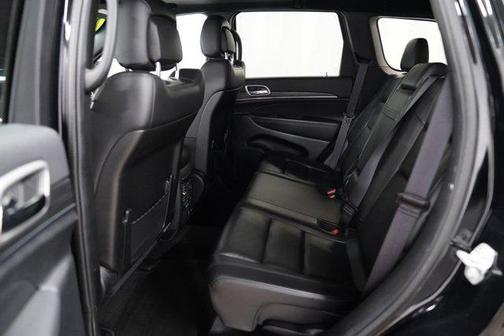 Diamond Black Crystal Pearlcoat 2022 Jeep Grand Cherokee Limited