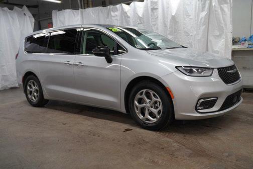 2024 Chrysler Pacifica Limited